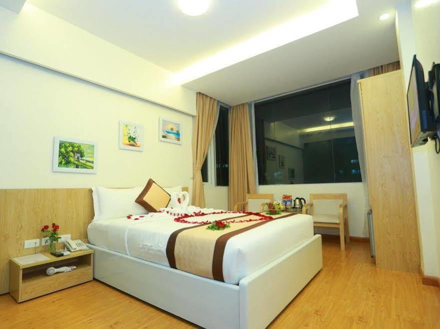 Oyo 210 Saki Hotel Hanoi Exteriör bild