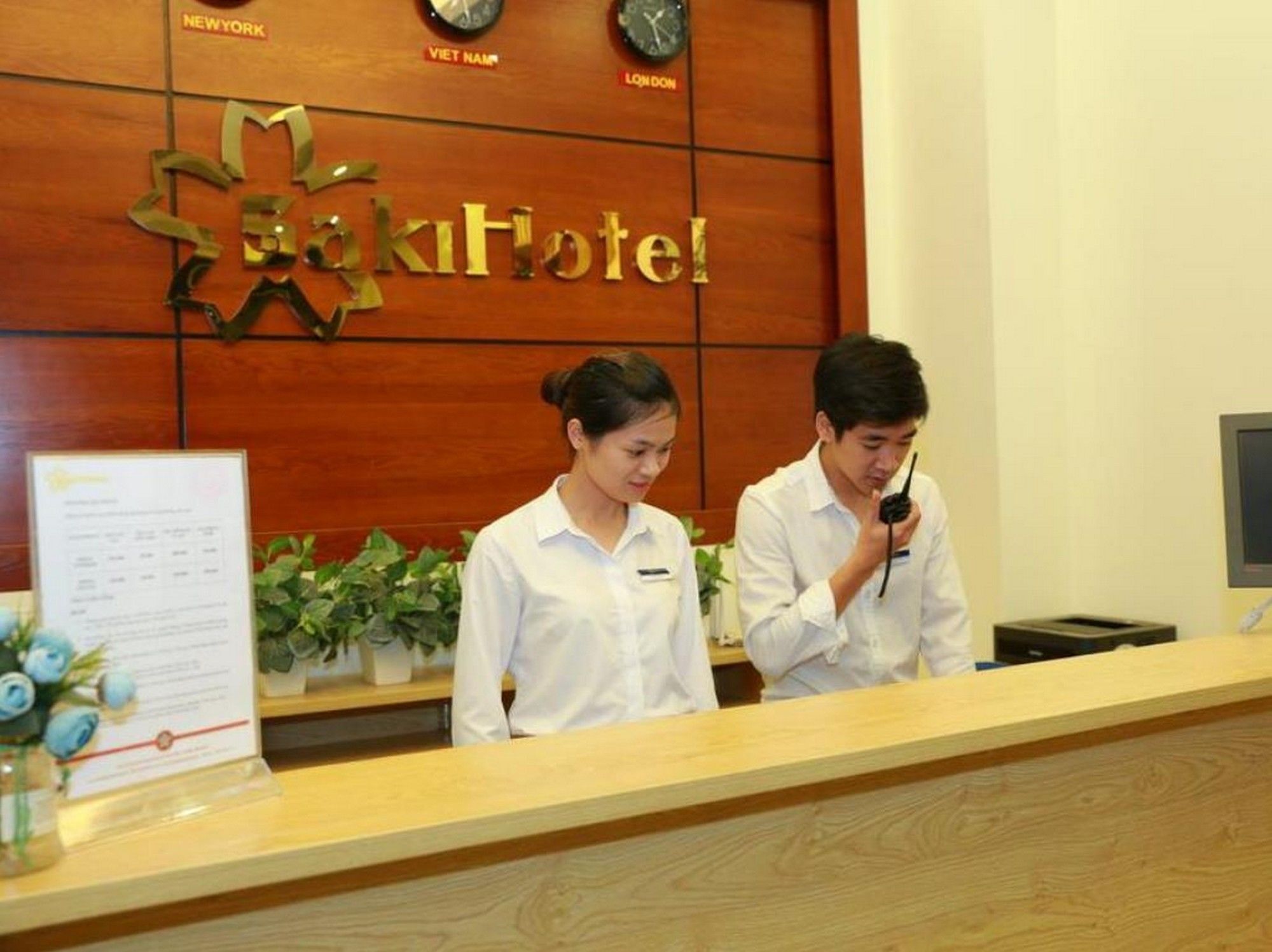 Oyo 210 Saki Hotel Hanoi Exteriör bild