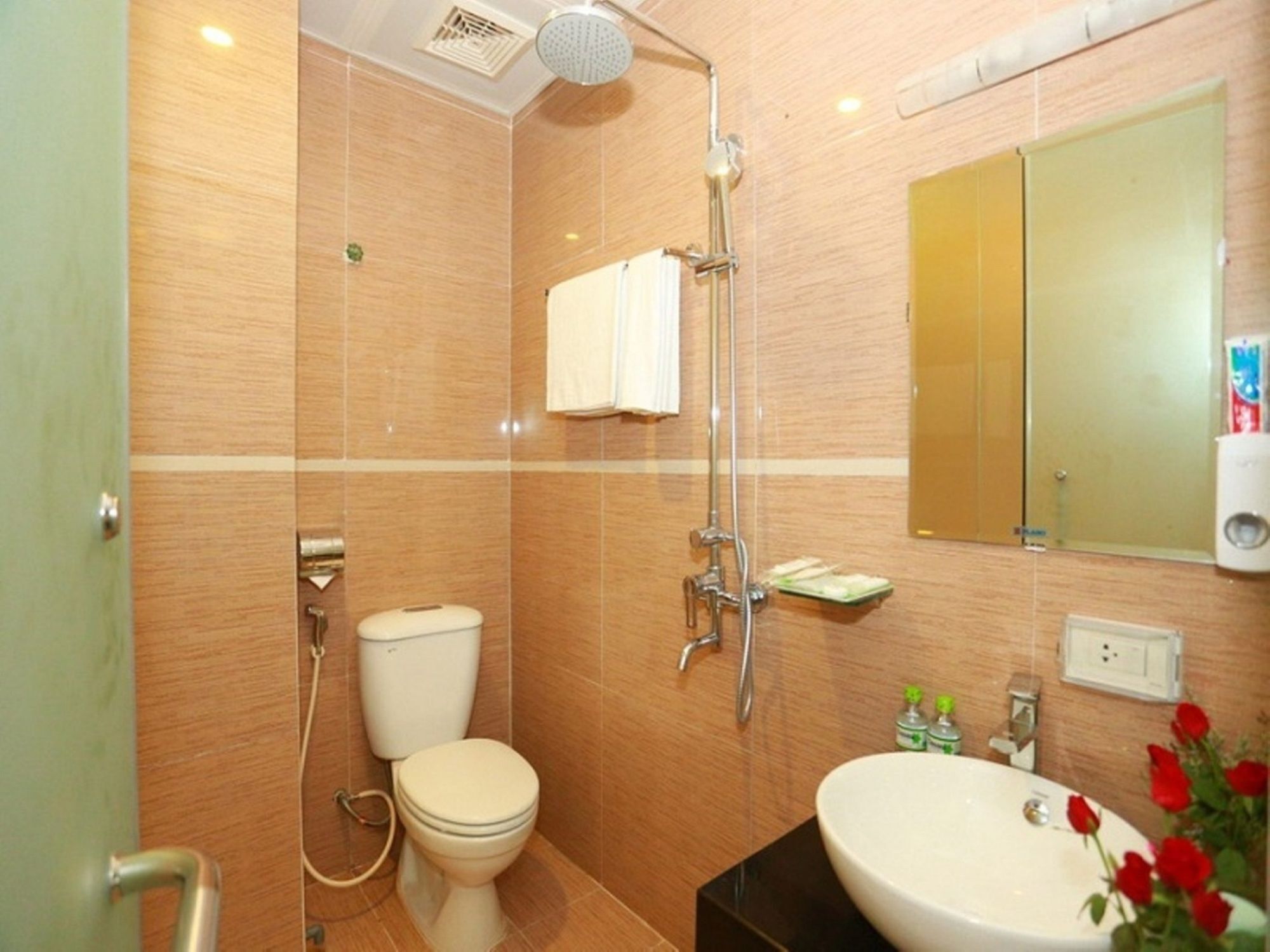 Oyo 210 Saki Hotel Hanoi Exteriör bild