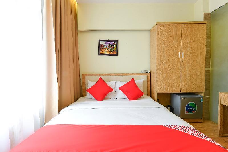 Oyo 210 Saki Hotel Hanoi Exteriör bild